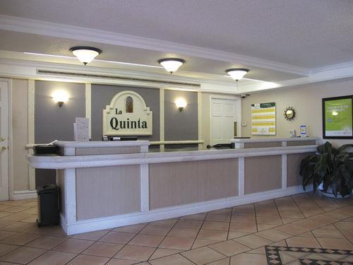 La Quinta Inn By Wyndham Savannah Midtown Ngoại thất bức ảnh